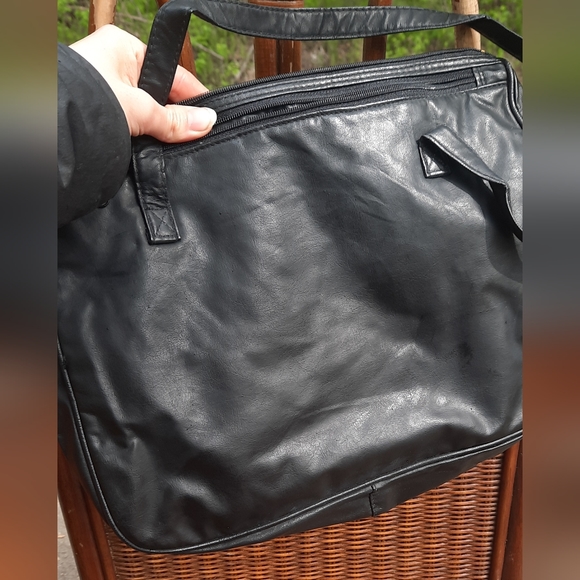 🆕️ Black Mitzi Vintage Leather Handbag Purse - Picture 14 of 14